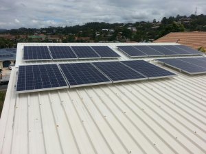 Solar Power Elanora - Bob and Deborah's 5.5 kW Solar Power System